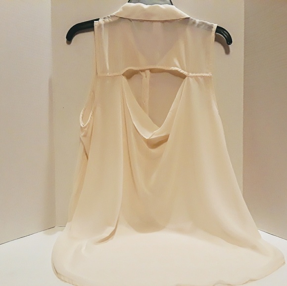 SIX DEGREES OF SEPARATION STUD SHEER HIGH LOW NWOT - Picture 2 of 4